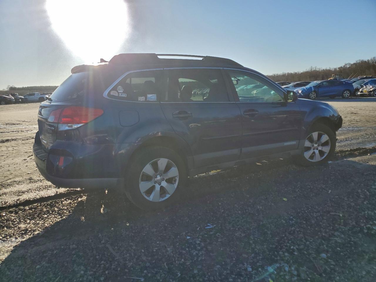 2011 SUBARU OUTBACK 2.5I LIMITED photo 3