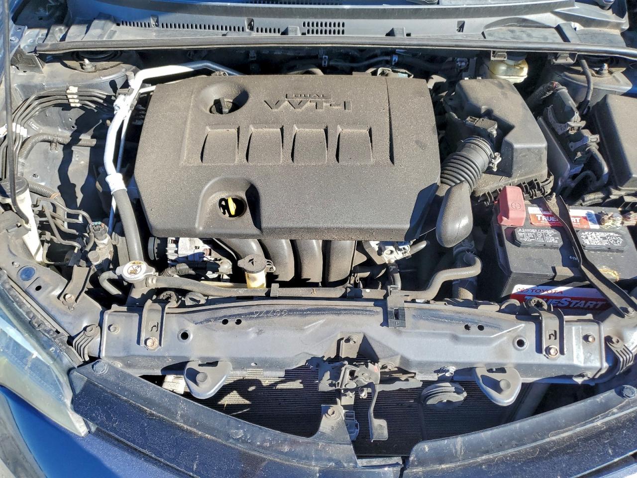 2018 TOYOTA COROLLA L photo 11