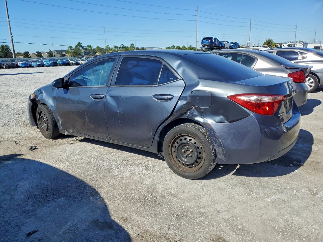 2018 TOYOTA COROLLA L photo 2