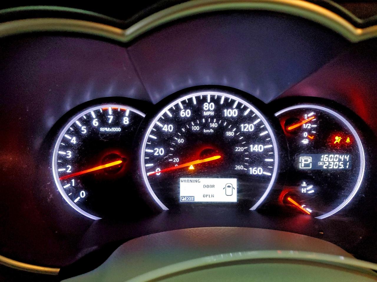 2013 NISSAN QUEST S photo 9