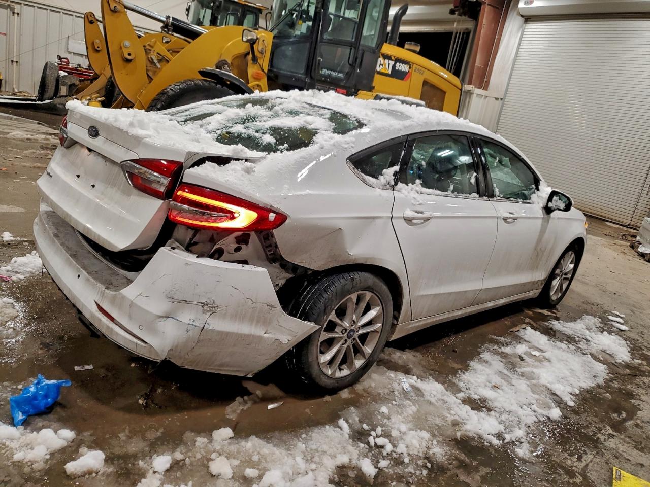 2020 FORD FUSION SE photo 3