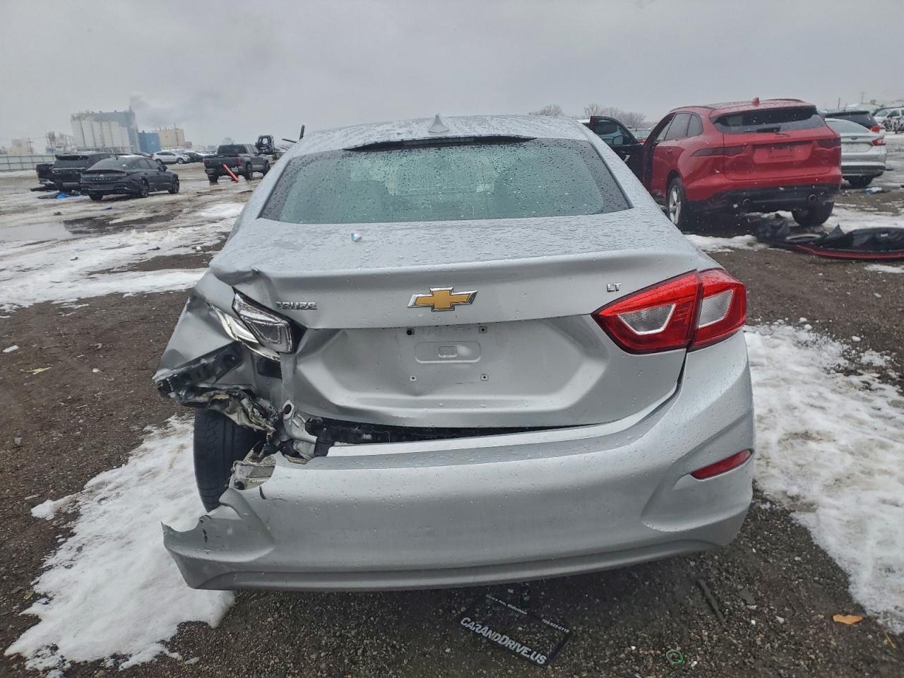 2019 CHEVROLET CRUZE LT photo 6