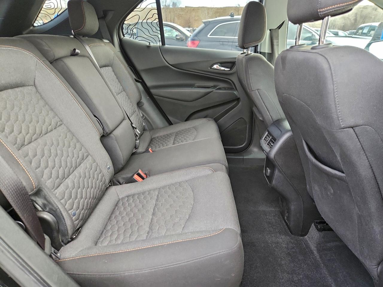 2018 CHEVROLET EQUINOX LT photo 11