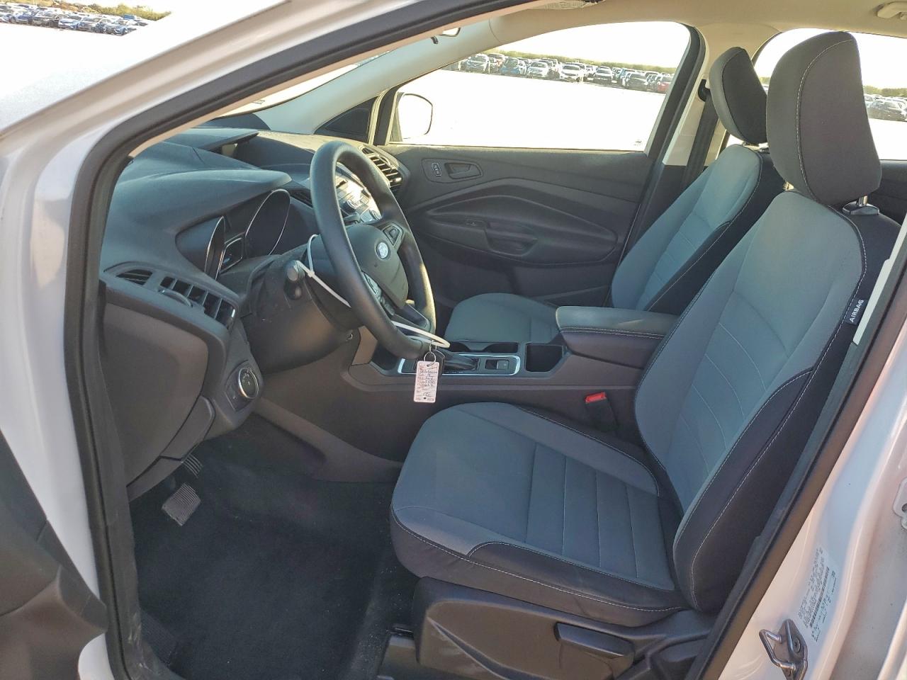 2018 FORD ESCAPE S photo 13