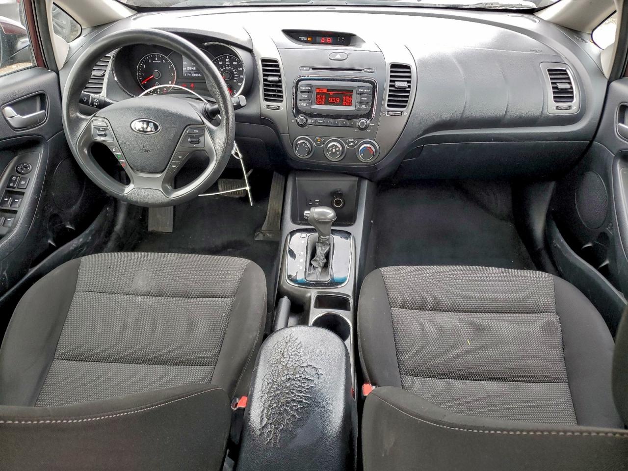 2017 KIA FORTE LX photo 8