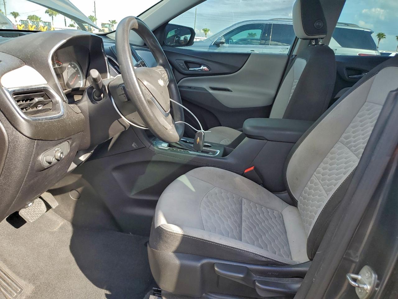 2018 CHEVROLET EQUINOX LS photo 7