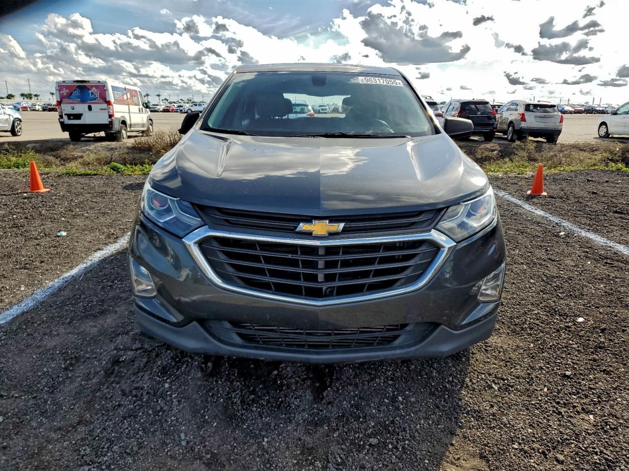 2018 CHEVROLET EQUINOX LS photo 5