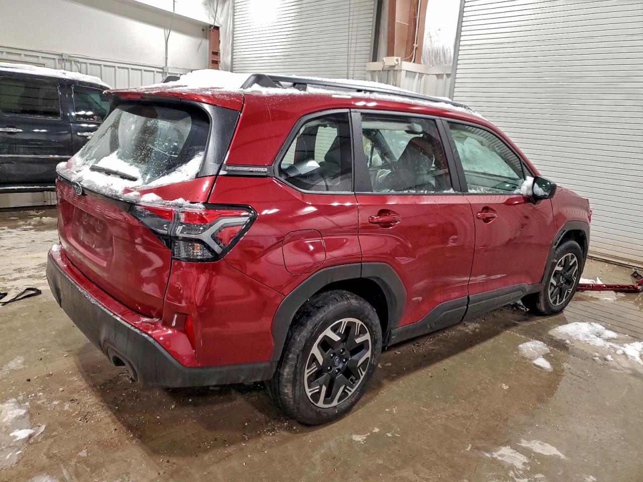 2025 SUBARU FORESTER photo 5