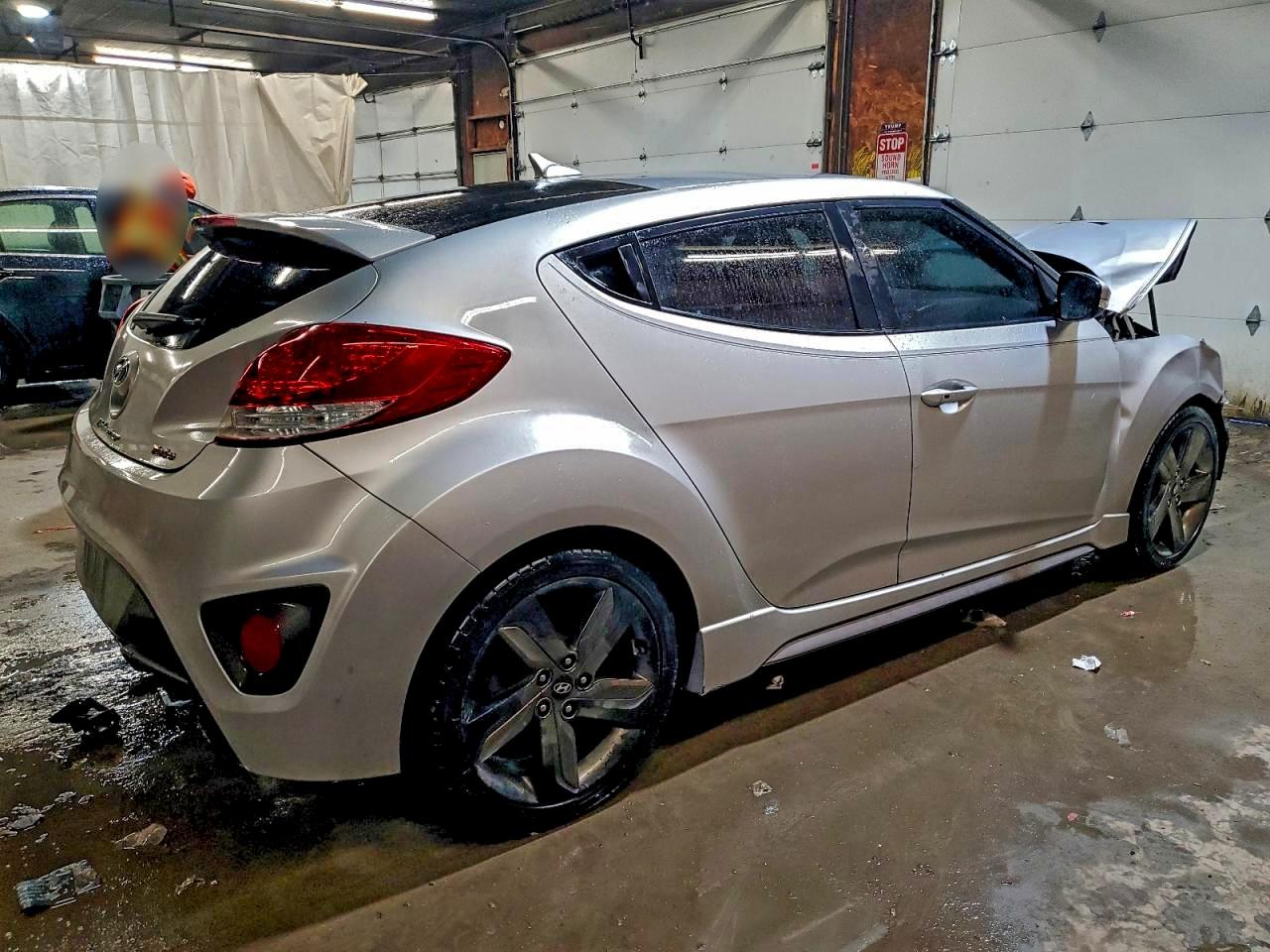2015 HYUNDAI VELOSTER TURBO photo 7