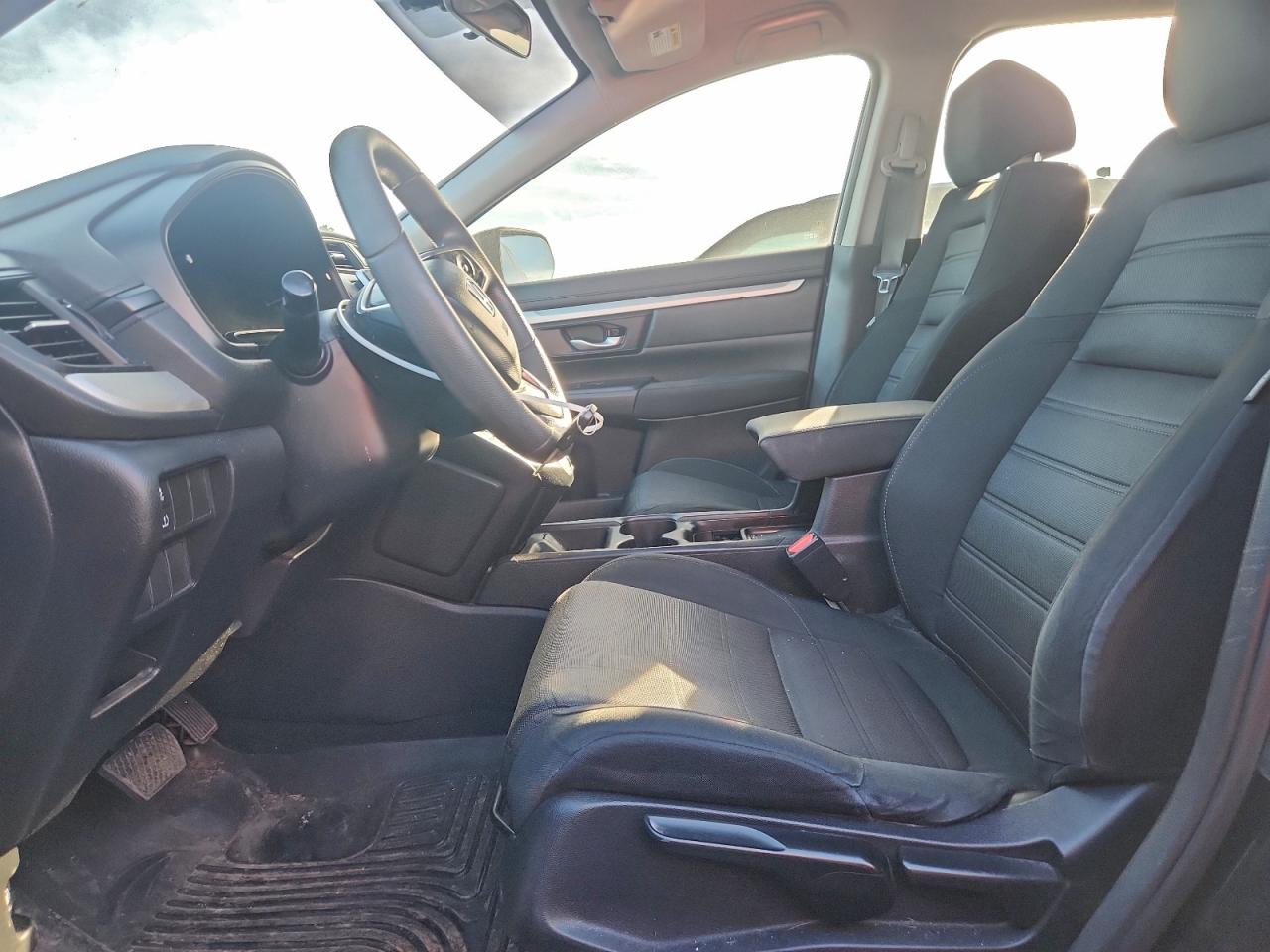 2017 HONDA CR-V LX photo 13