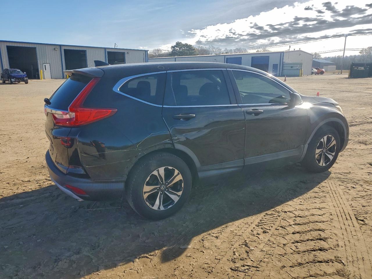 2017 HONDA CR-V LX photo 5