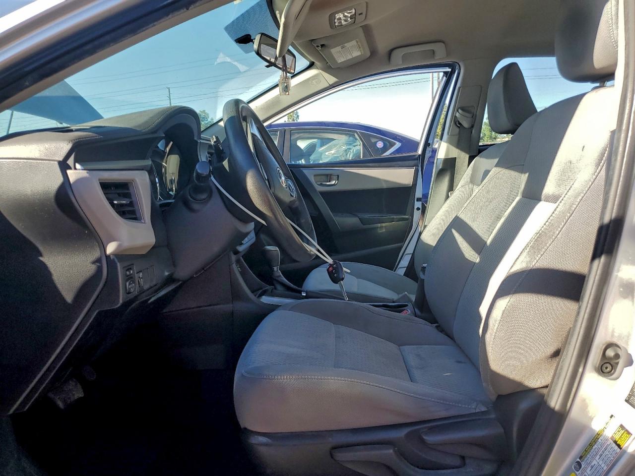 2016 TOYOTA COROLLA L photo 7