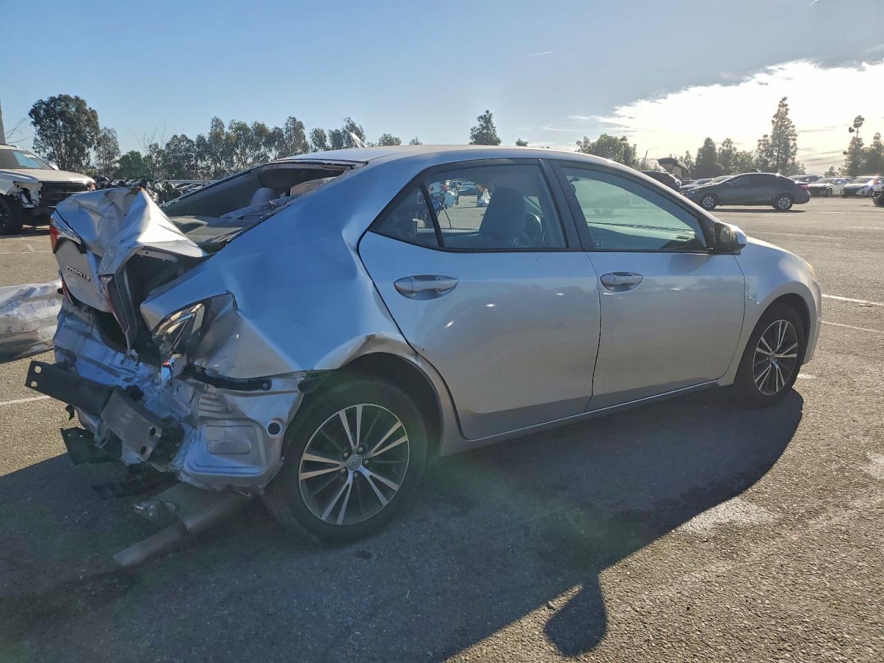 2016 TOYOTA COROLLA L photo 3