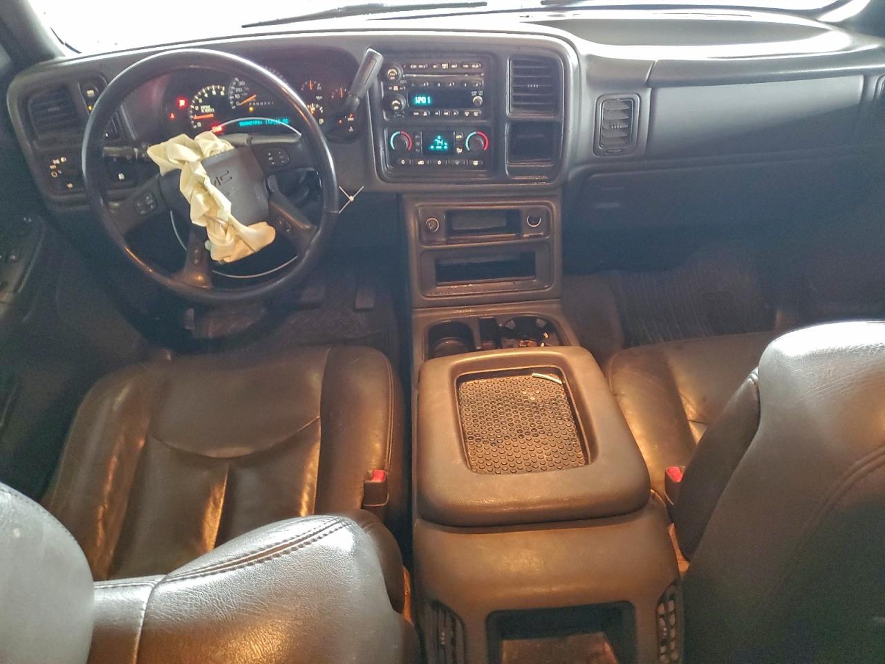 2006 GMC NEW SIERRA K1500 photo 8