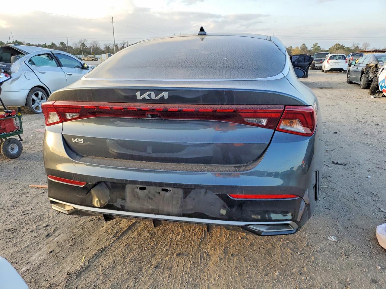 2023 KIA K5 LXS photo 6