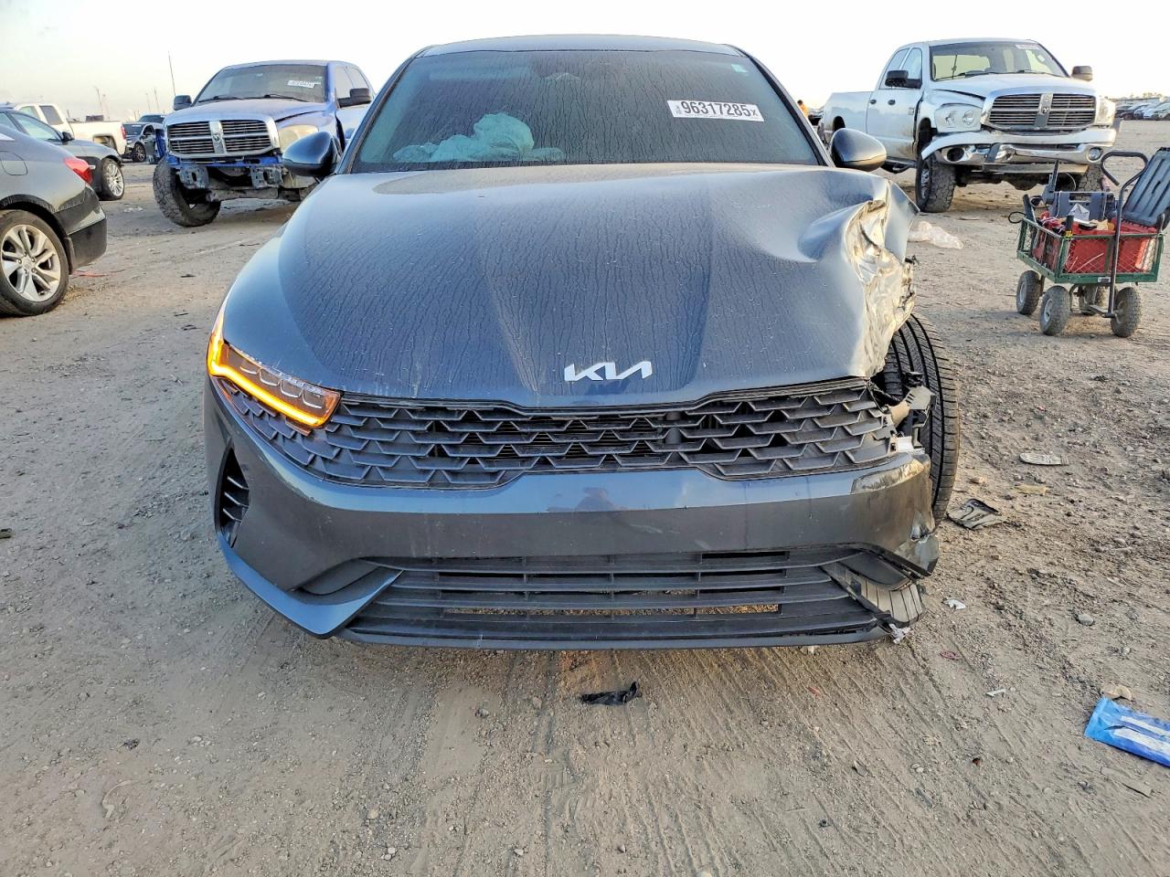 2023 KIA K5 LXS photo 5