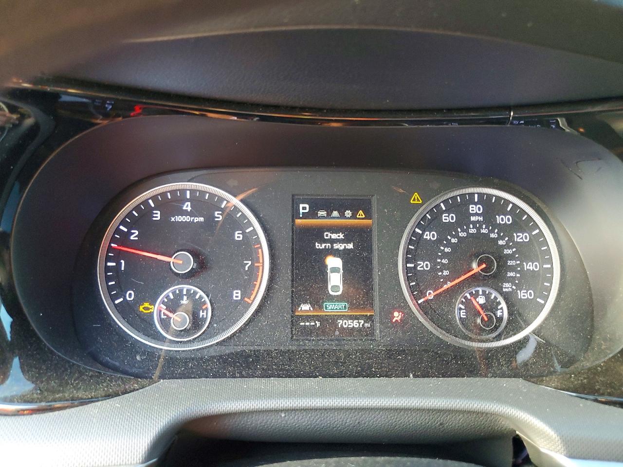 2023 KIA K5 LXS photo 9