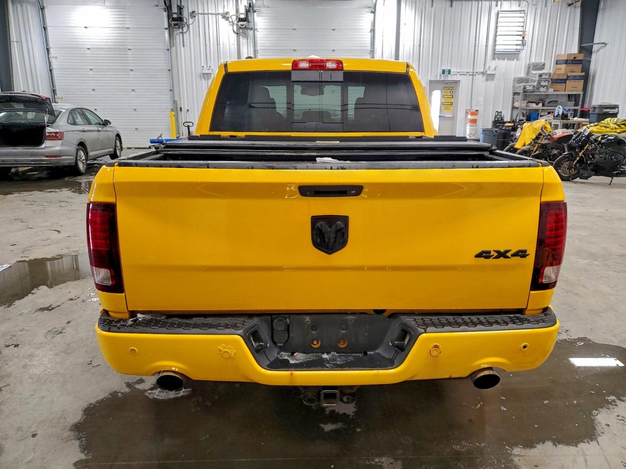 2016 RAM 1500 SPORT photo 11