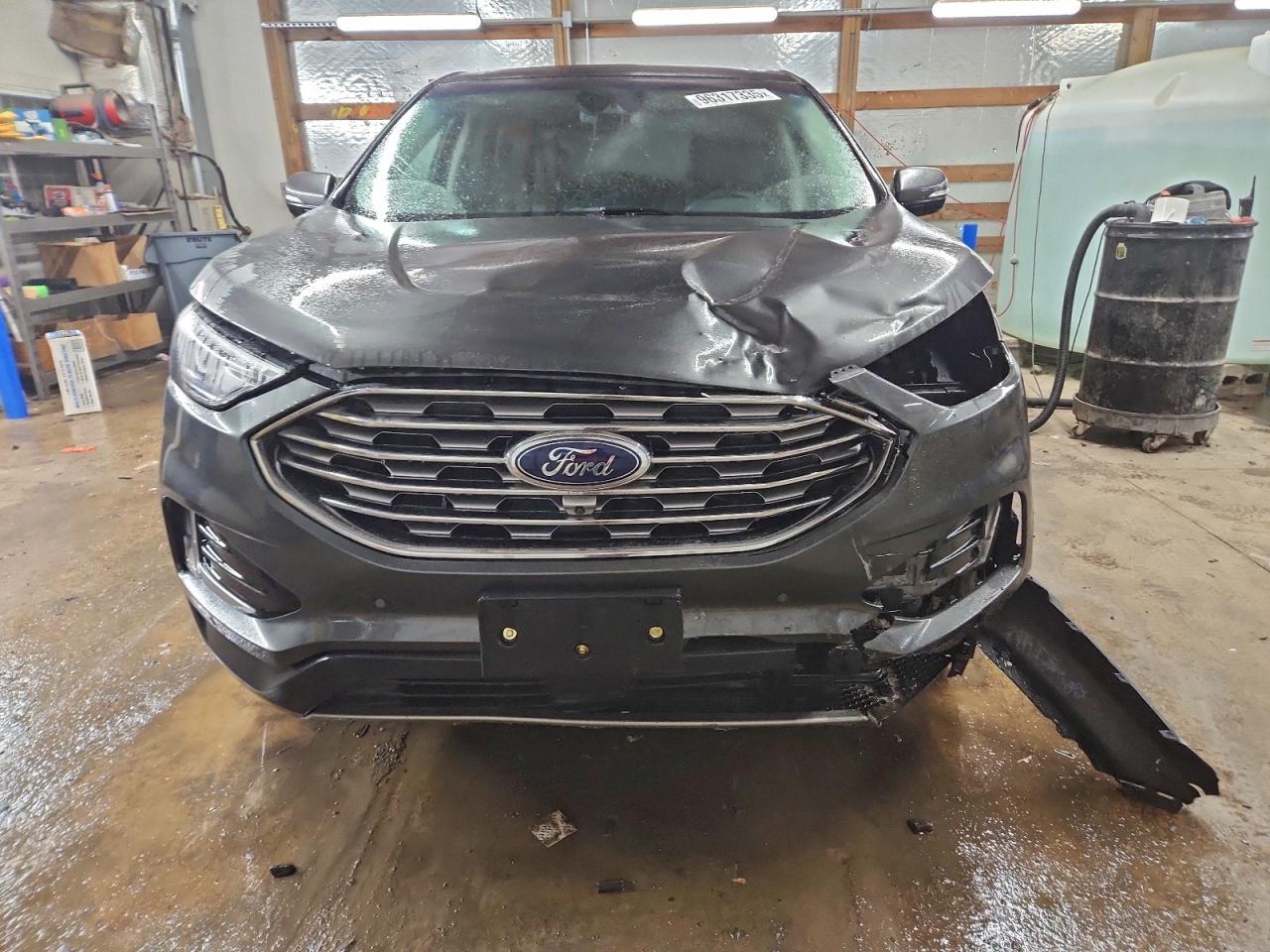 2020 FORD EDGE TITANIUM photo 13