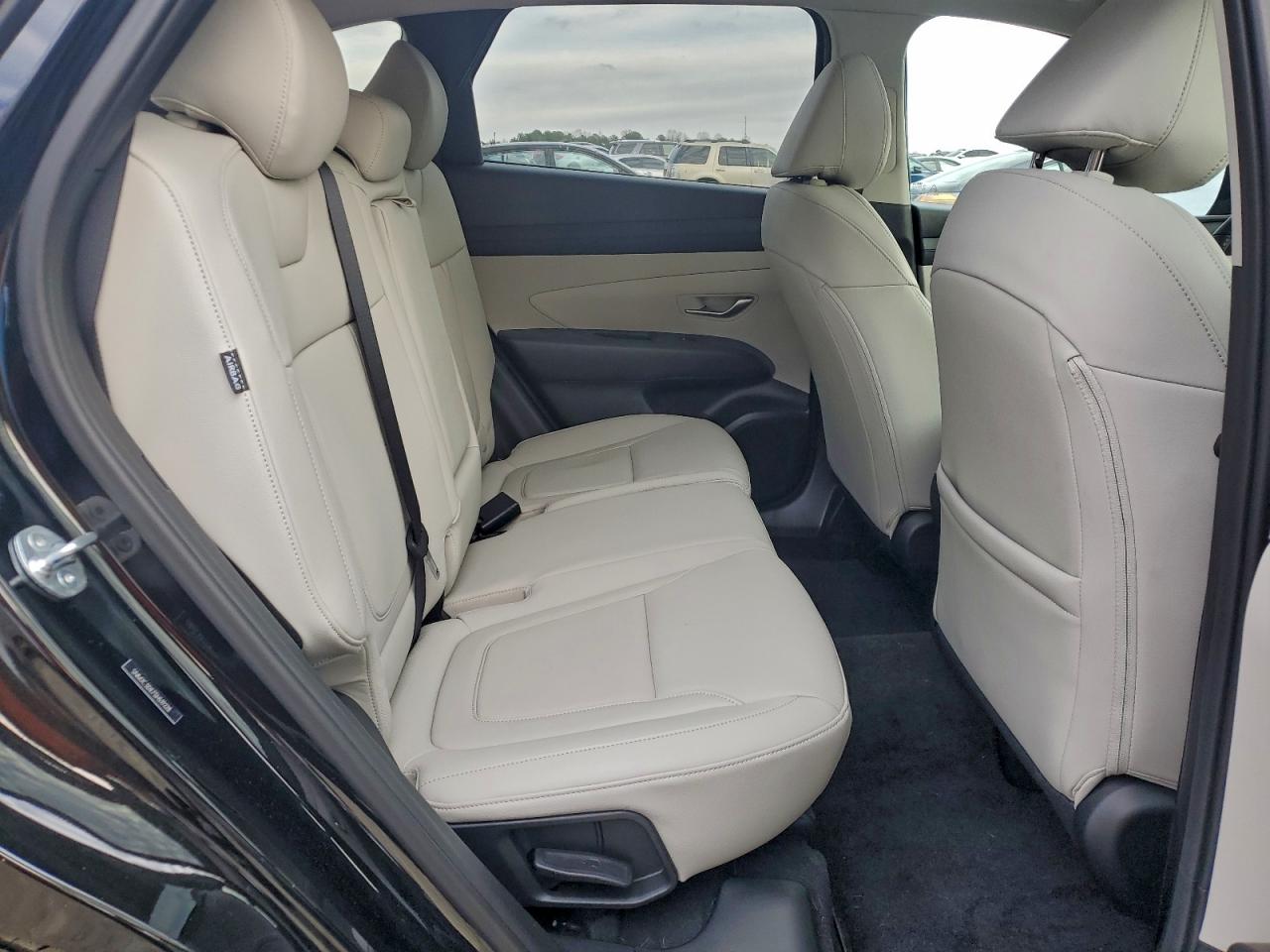 2025 HYUNDAI TUCSON SEL photo 21