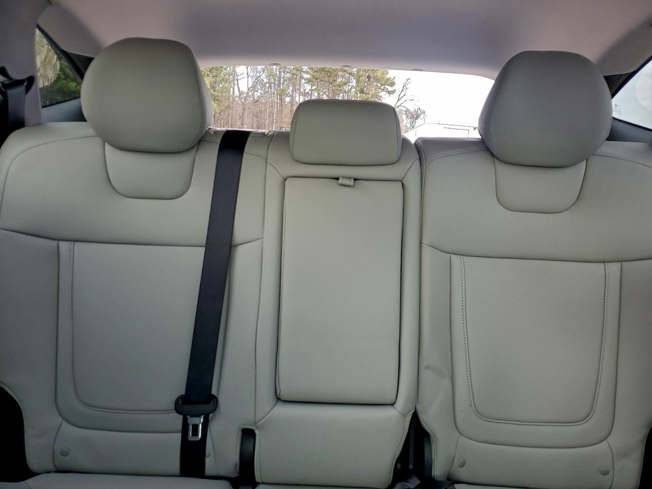 2025 HYUNDAI TUCSON SEL photo 19