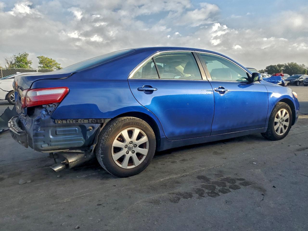 2009 TOYOTA CAMRY BASE photo 5