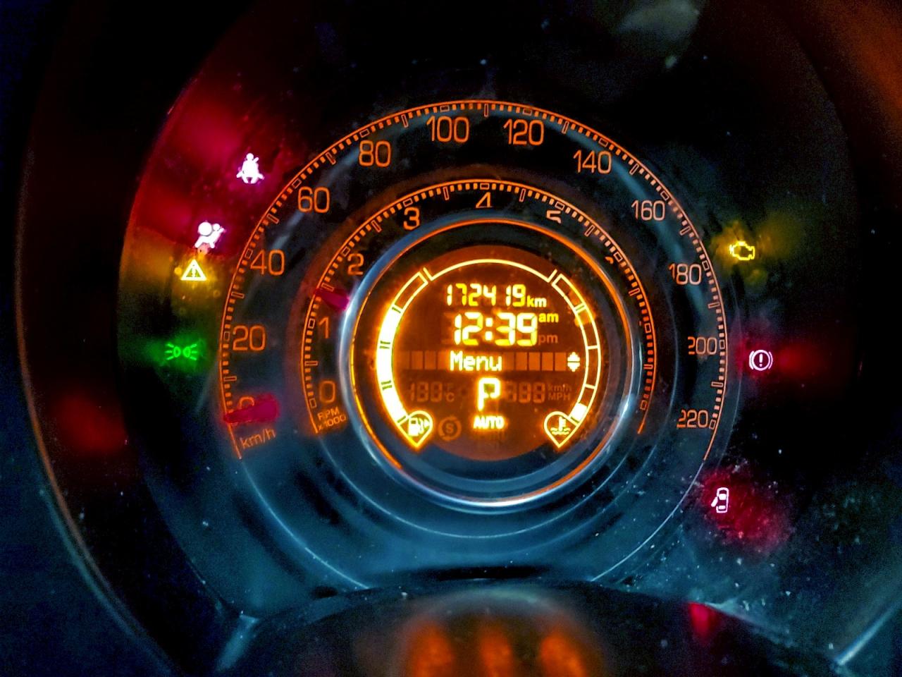 2014 FIAT 500 SPORT photo 9