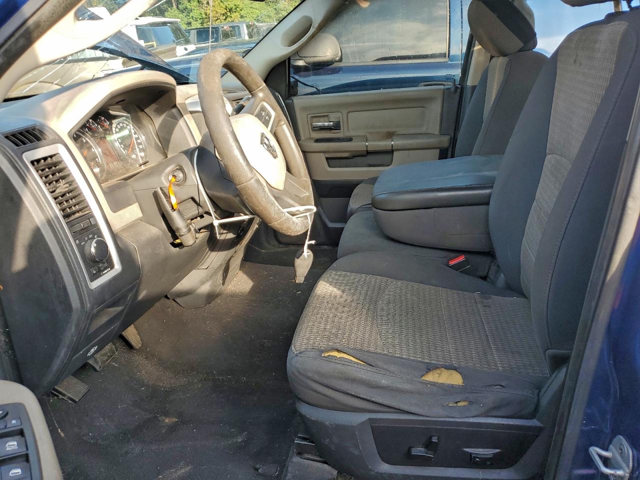 2010 DODGE RAM 1500 photo 7