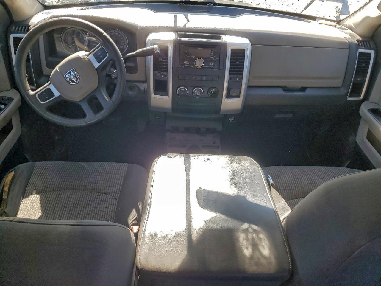 2010 DODGE RAM 1500 photo 8