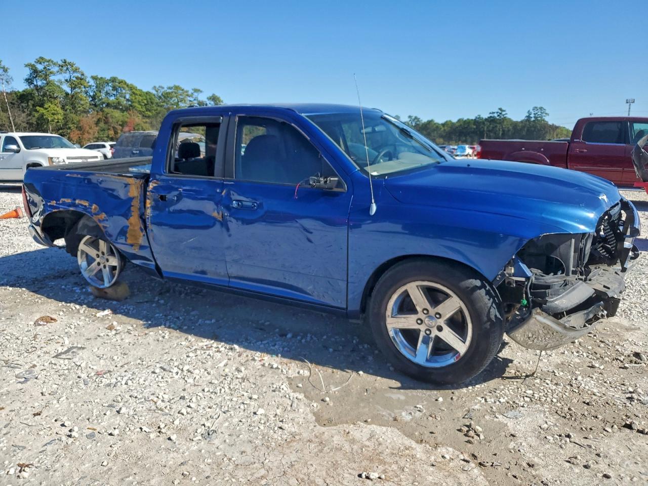 2010 DODGE RAM 1500 photo 4