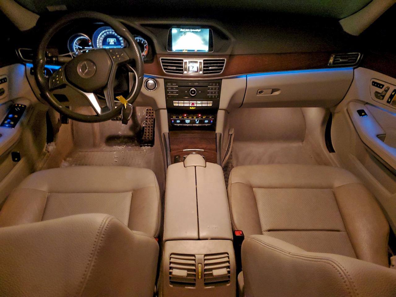 2016 MERCEDES-BENZ E 350 4MATIC photo 8