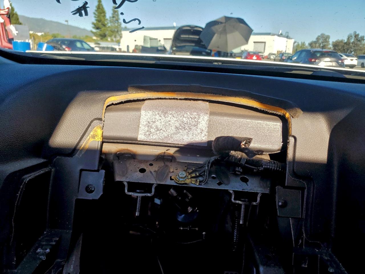 2013 INFINITI G37 BASE photo 17