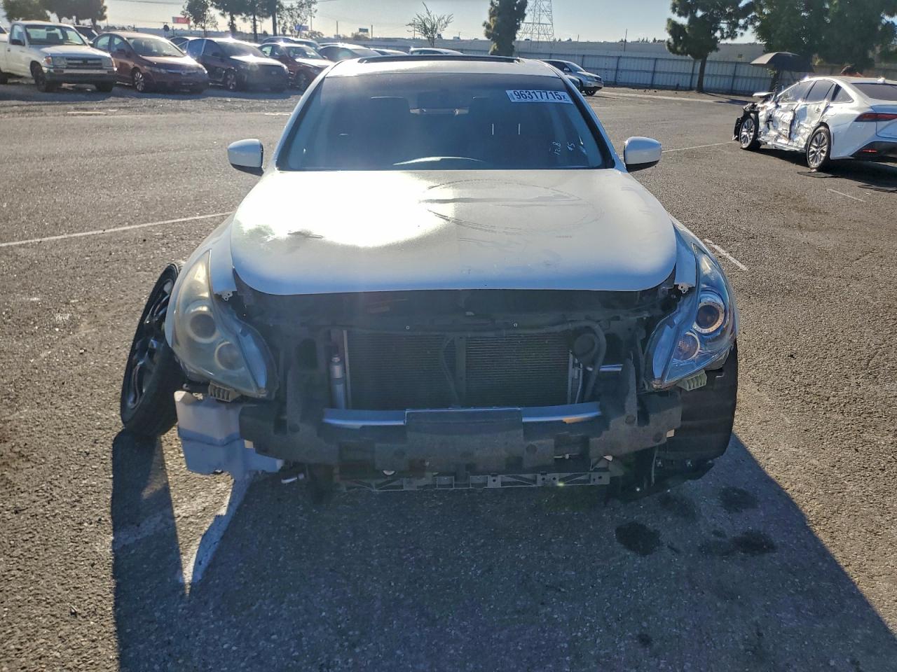 2013 INFINITI G37 BASE photo 9
