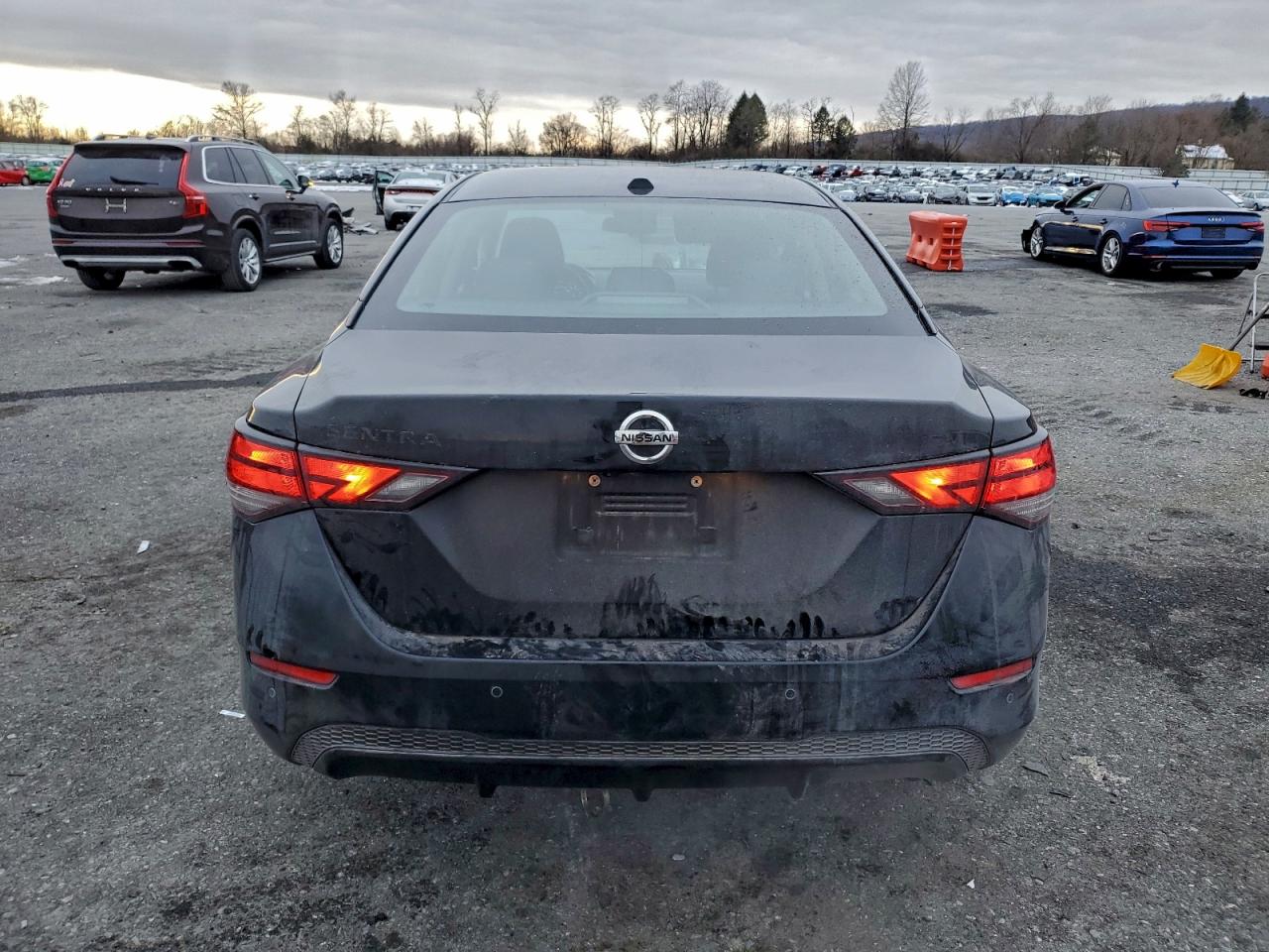 2023 NISSAN SENTRA SV photo 6