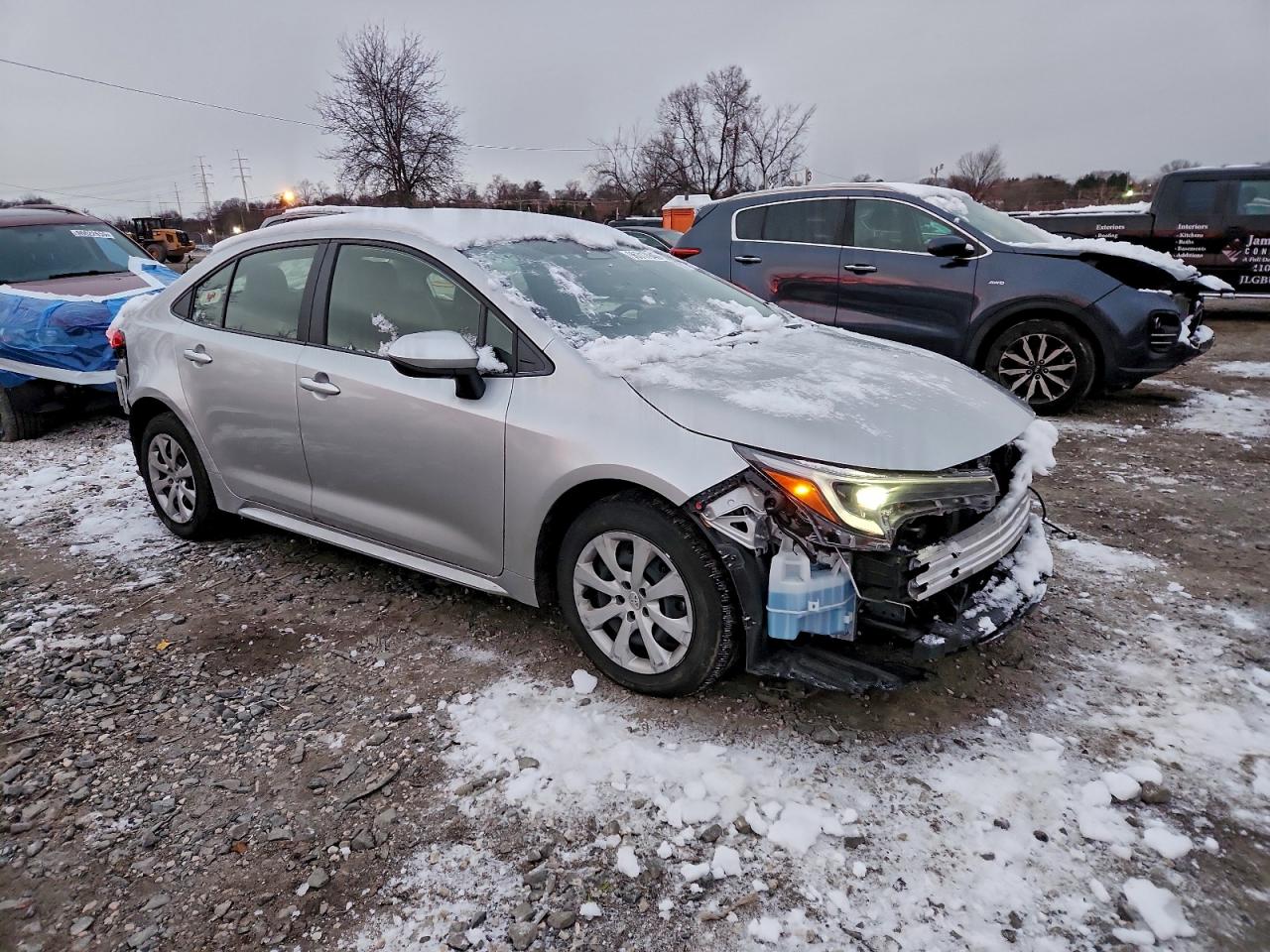 2024 TOYOTA COROLLA LE photo 4