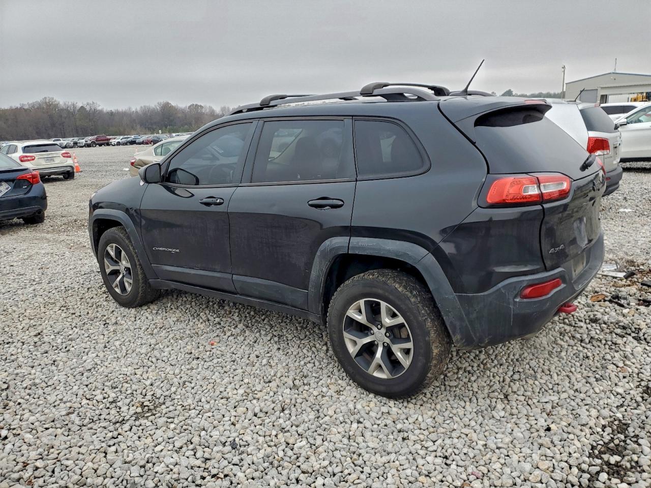 2014 JEEP CHEROKEE TRAILHAWK photo 2
