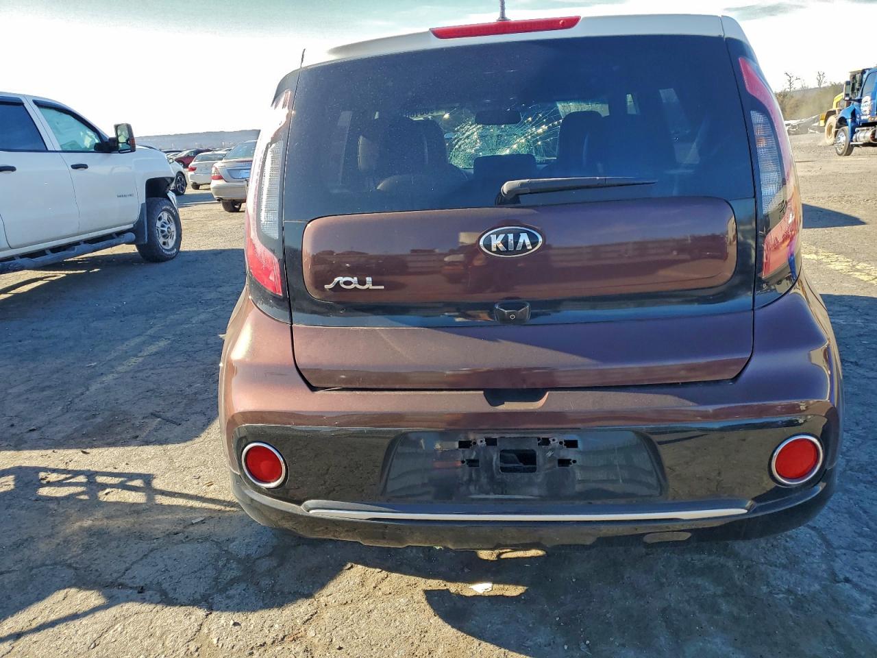2017 KIA SOUL + photo 16