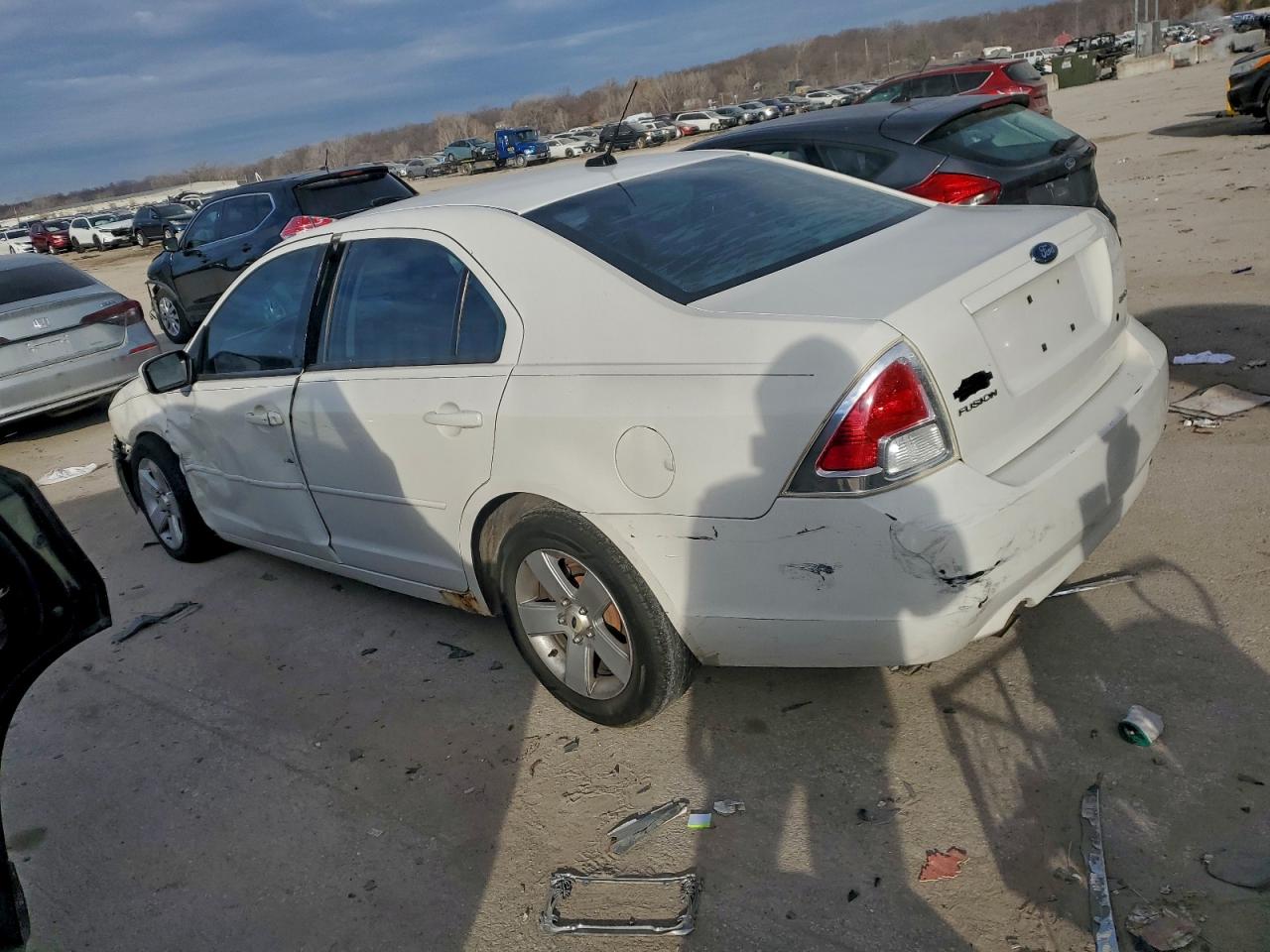 2008 FORD FUSION SE photo 3