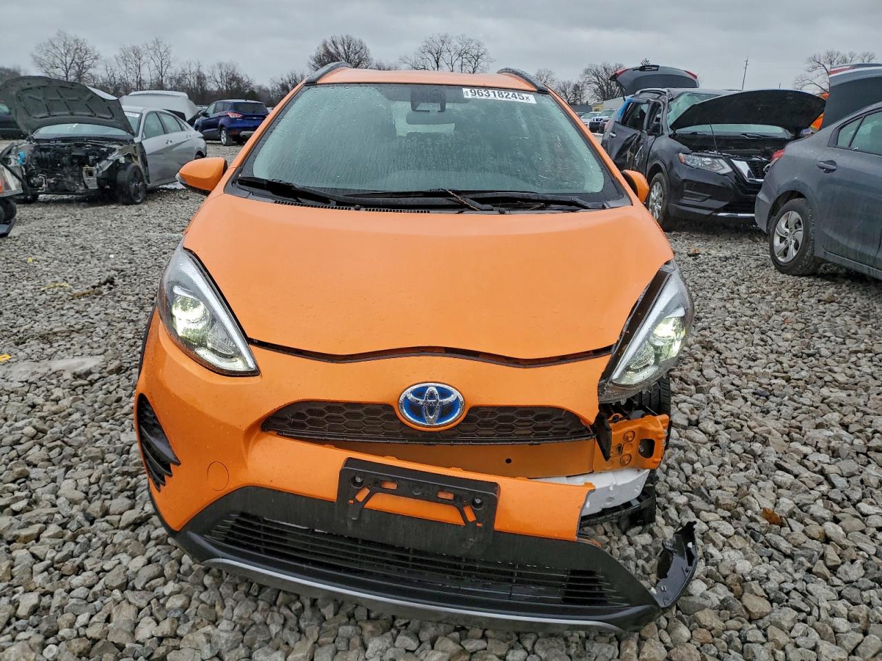 2018 TOYOTA PRIUS C photo 5