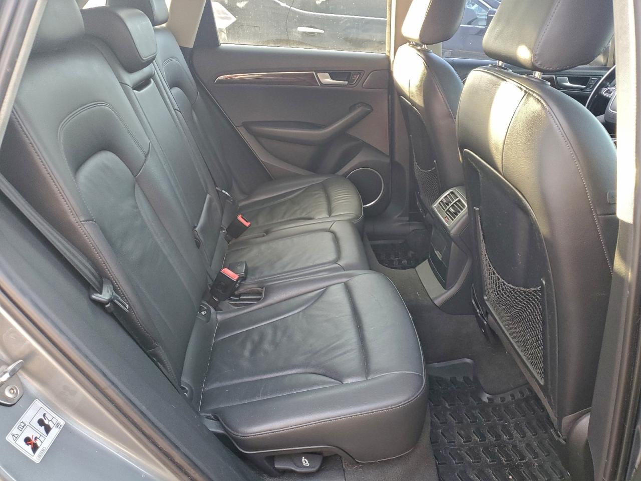 2011 AUDI Q5 PREMIUM PLUS photo 11