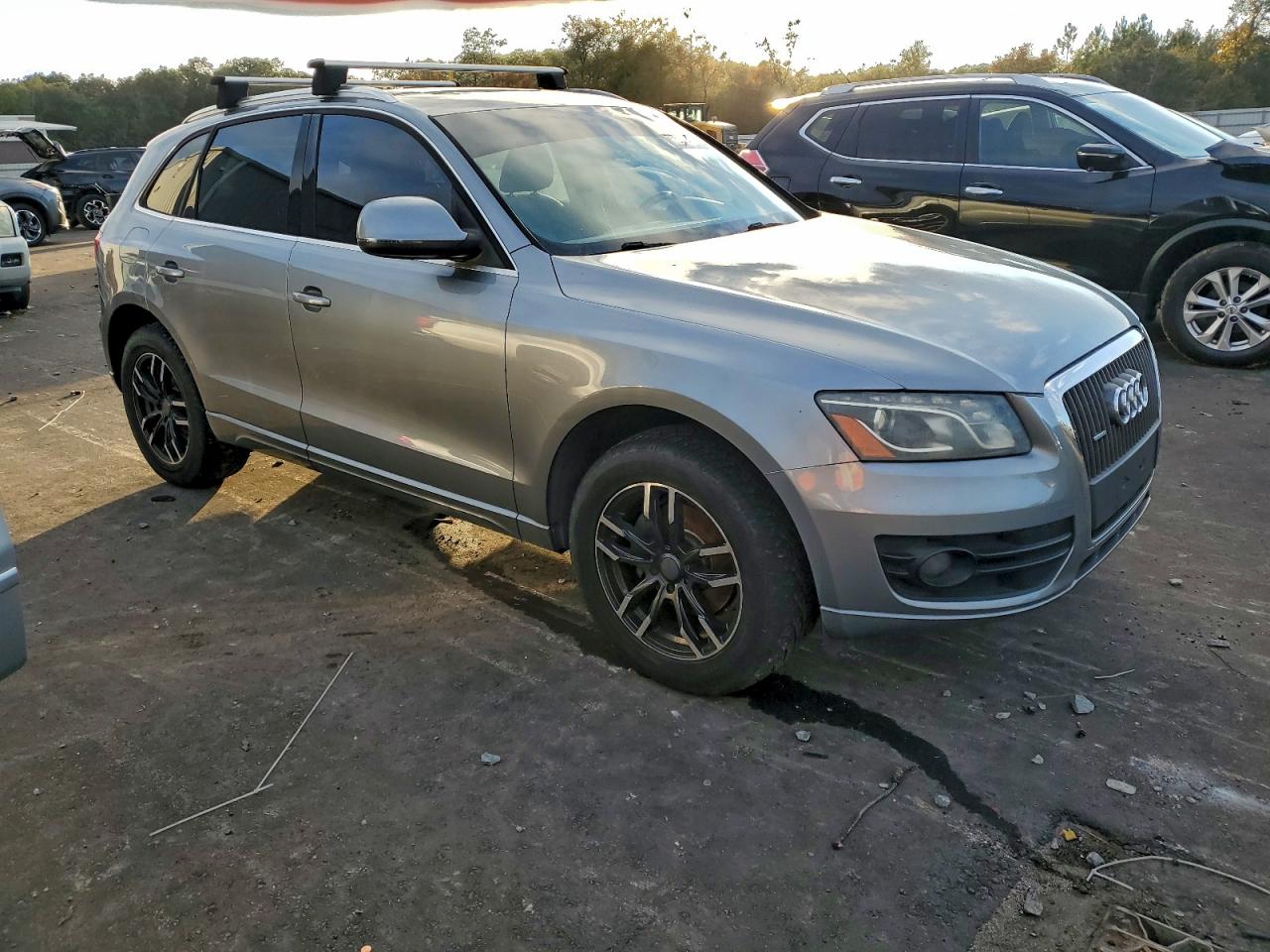 2011 AUDI Q5 PREMIUM PLUS photo 4