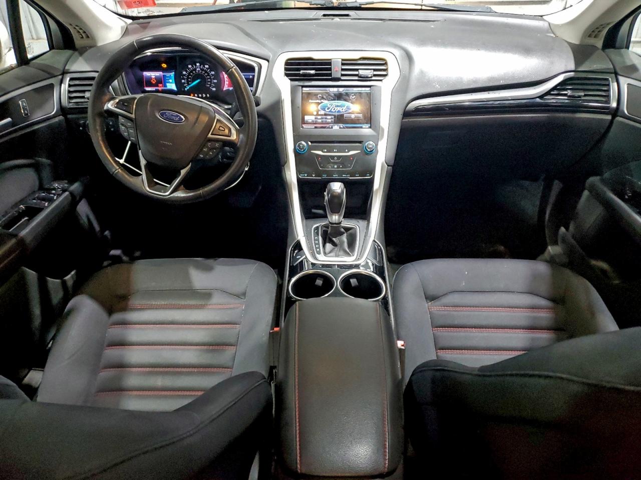 2013 FORD FUSION SE photo 8