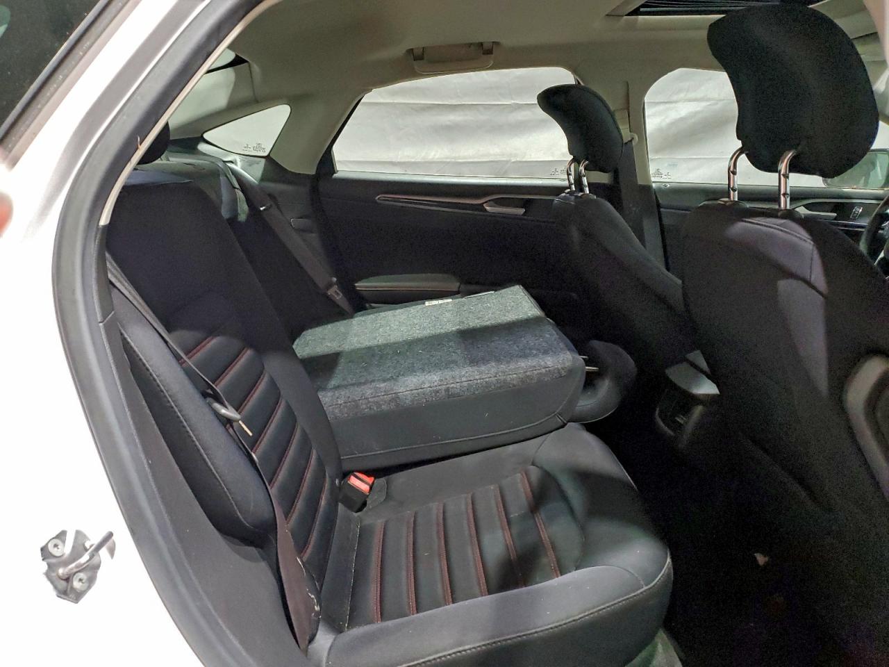 2013 FORD FUSION SE photo 10