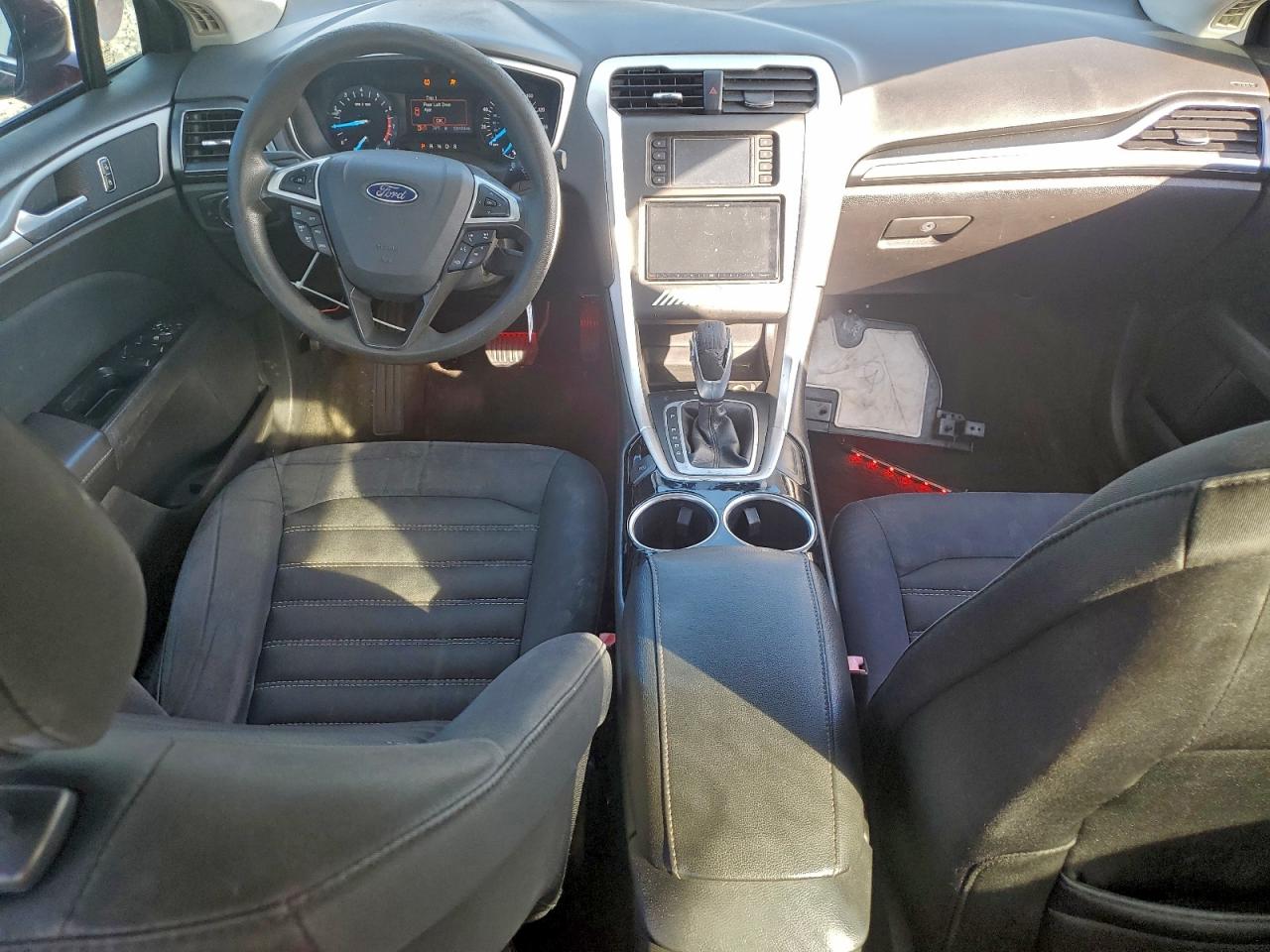 2013 FORD FUSION SE photo 8