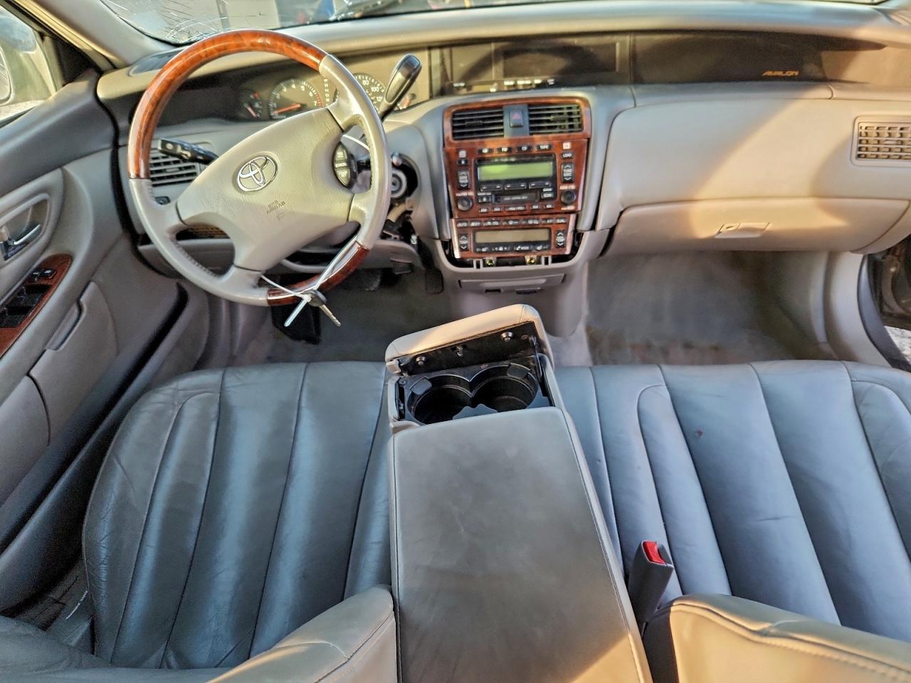2003 TOYOTA AVALON XL photo 8