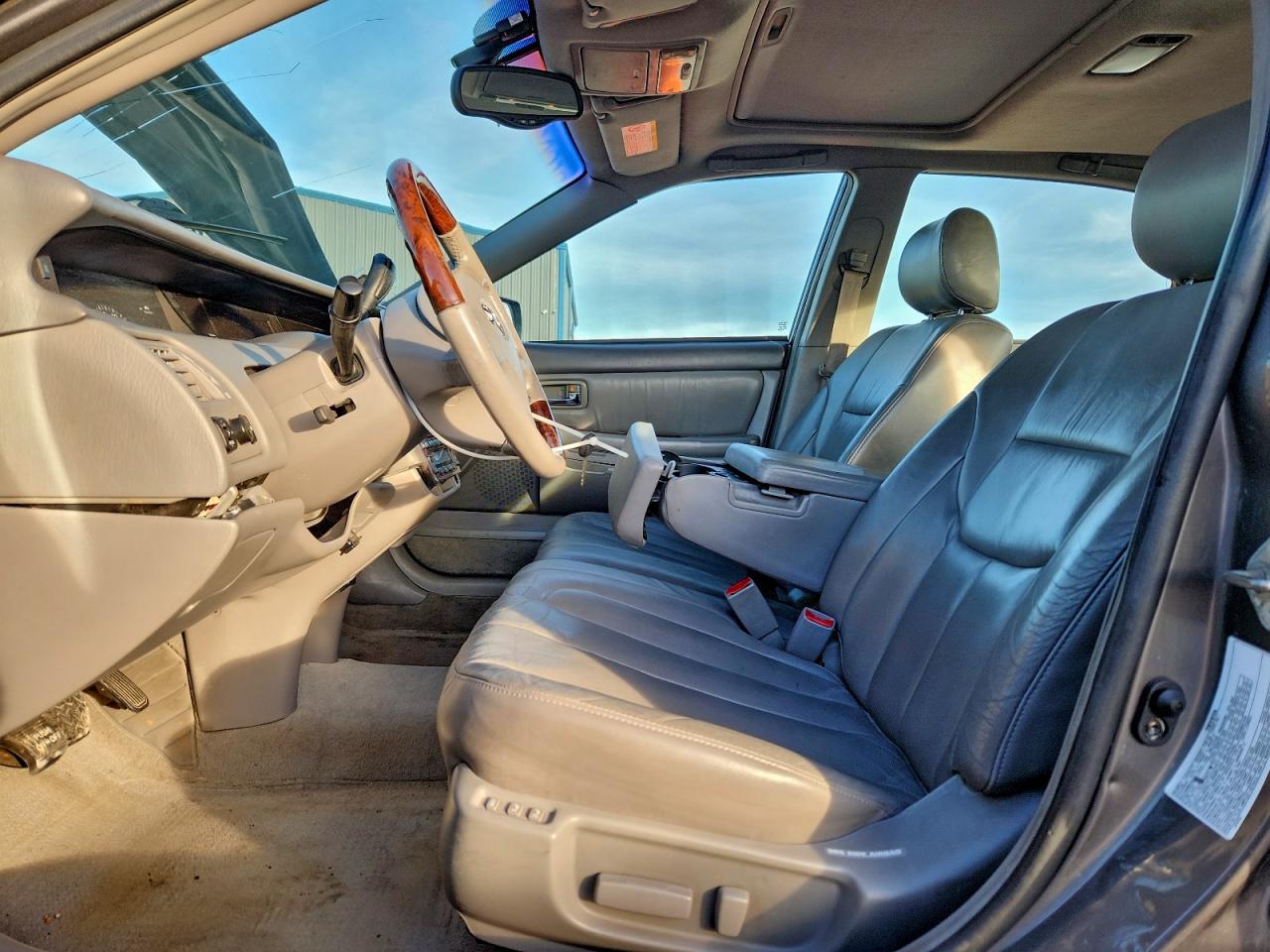 2003 TOYOTA AVALON XL photo 7