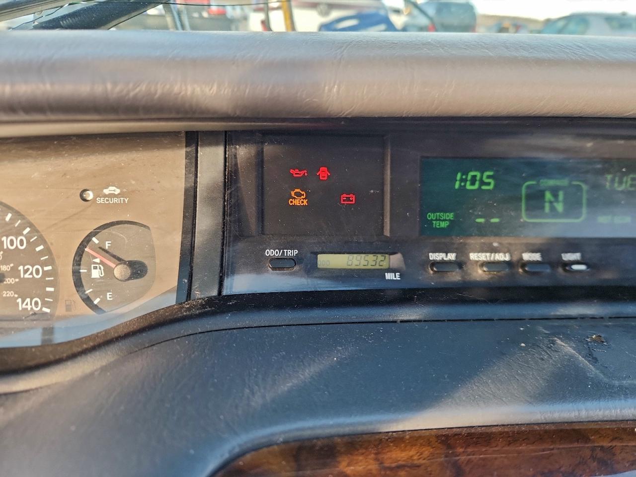 2003 TOYOTA AVALON XL photo 9