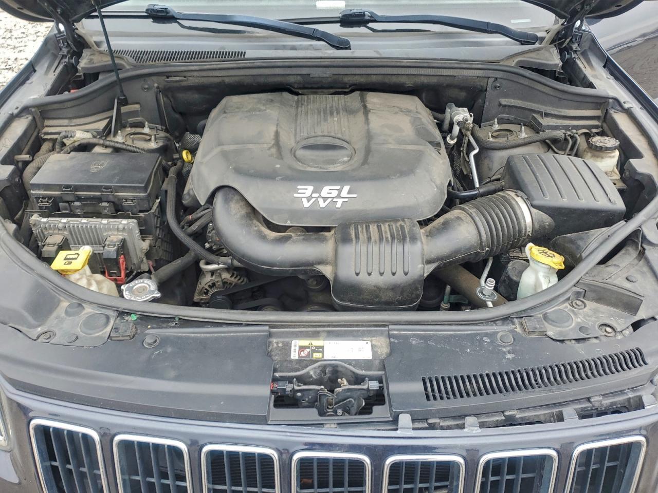 2014 JEEP GRAND CHEROKEE LIMITED photo 12