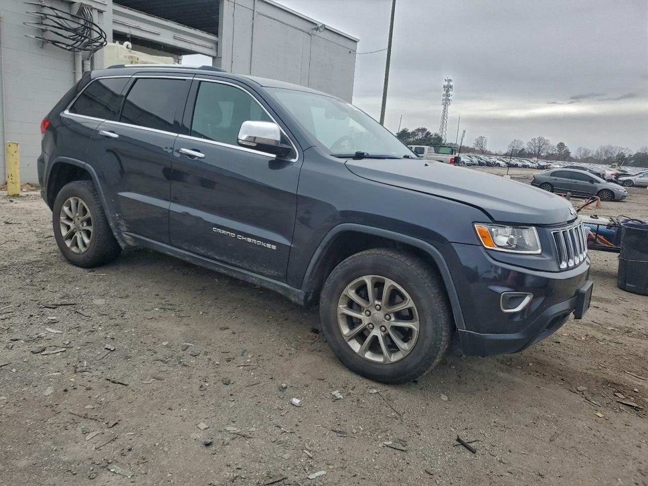 2014 JEEP GRAND CHEROKEE LIMITED photo 4