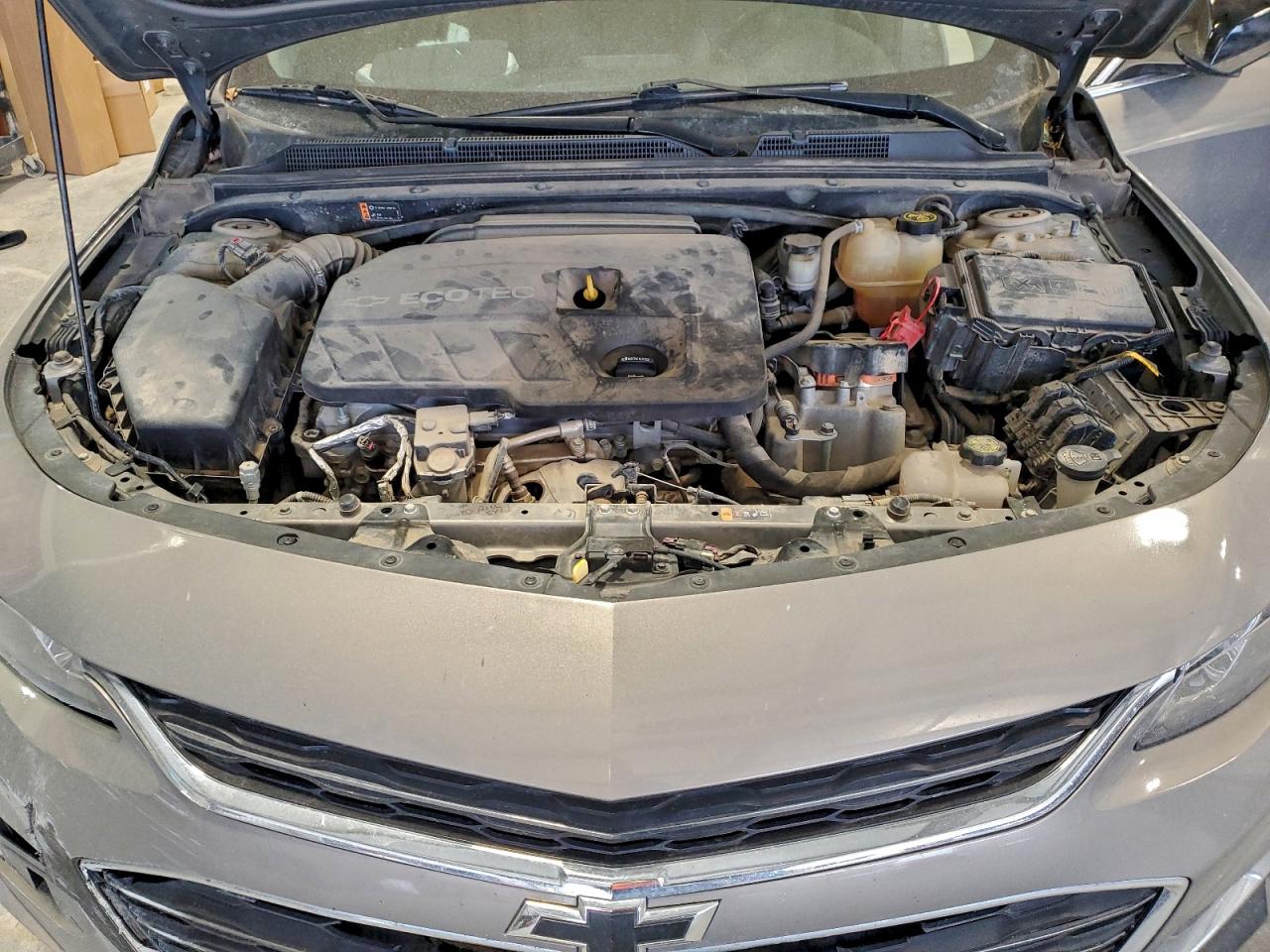2018 CHEVROLET MALIBU HYBRID photo 11